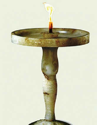 古墓长明灯（资料图）